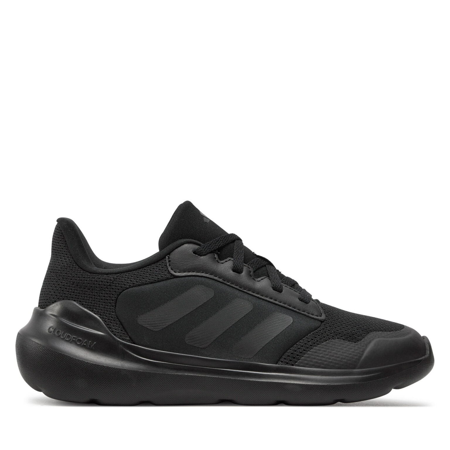 Сникърси adidas на ниска цена