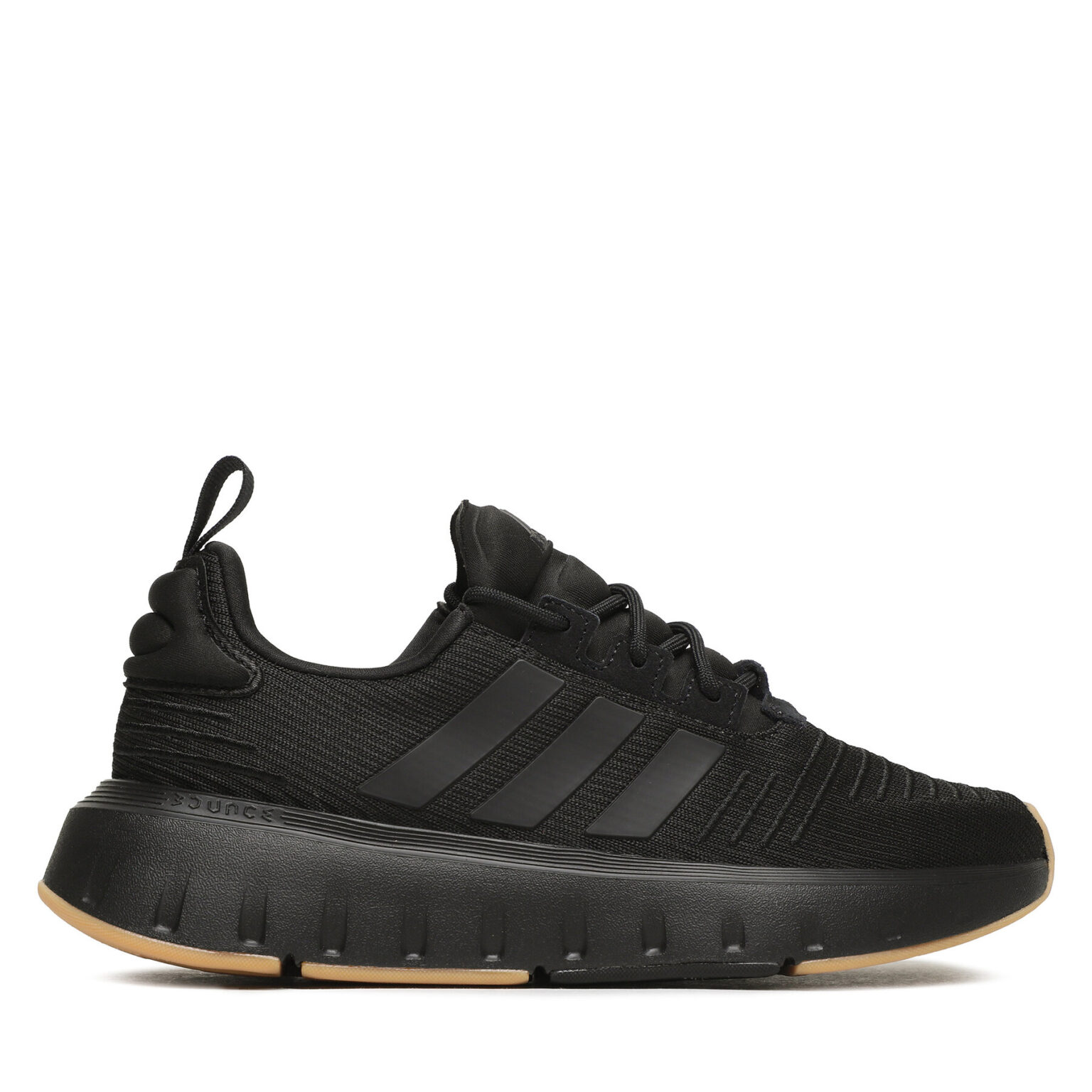 Сникърси adidas на ниска цена