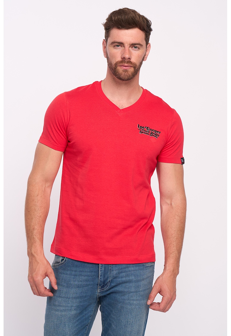 Тениска с шпиц и лого Lee Cooper