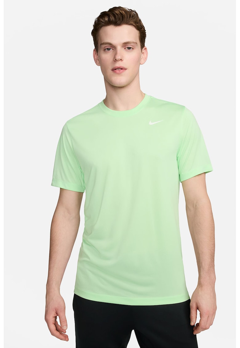 Фитнес тениска Legend с овално деколте Nike