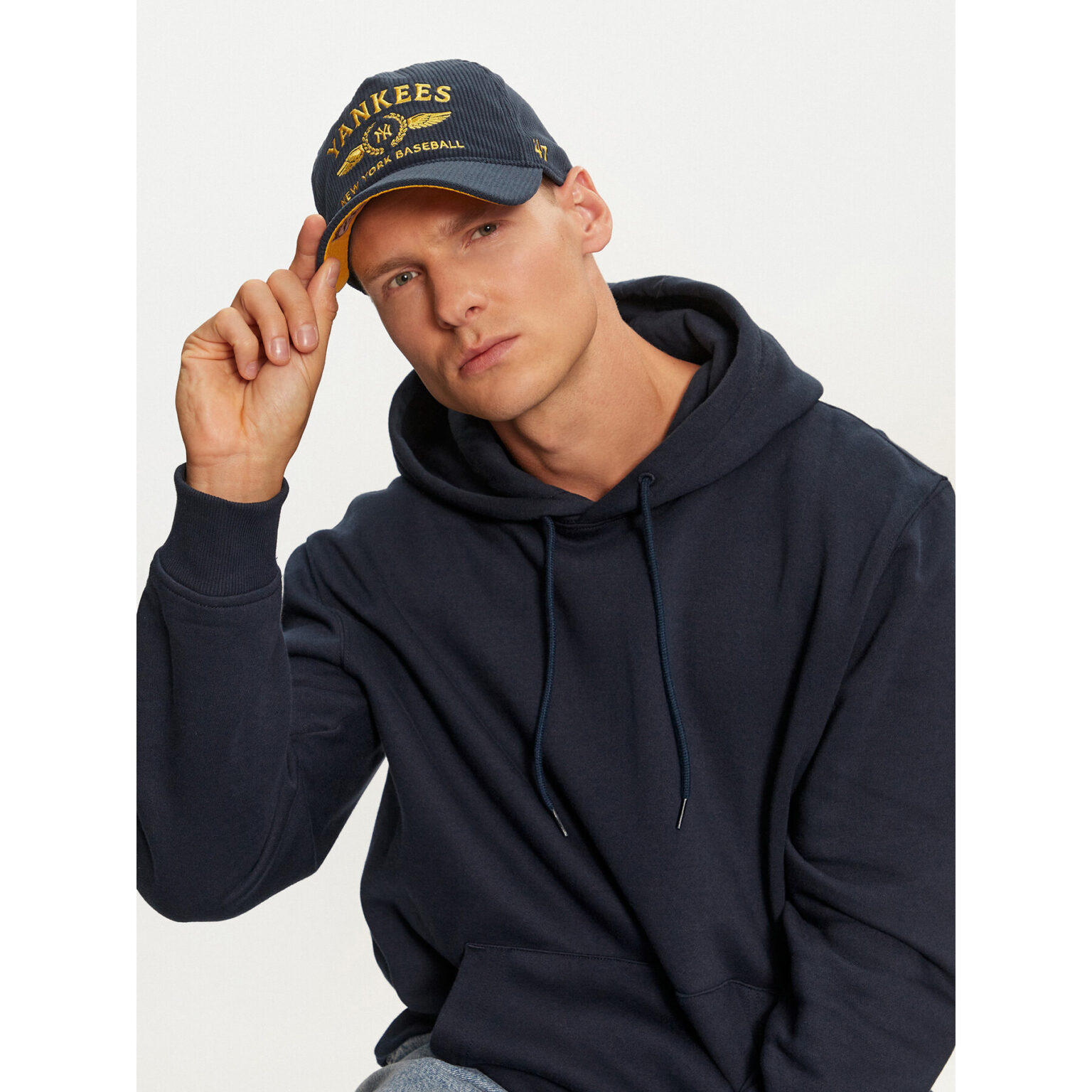 Шапка с козирка 47 Brand на ниска цена