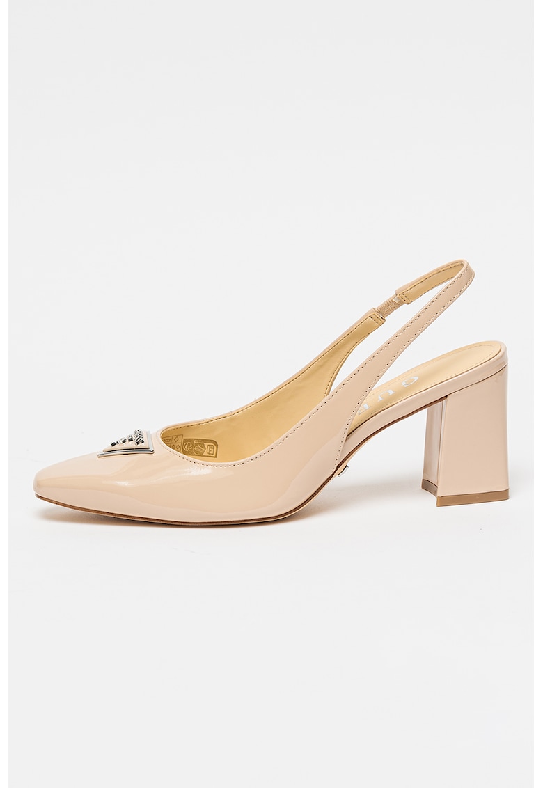 Обувки с отворена пета и лачен ефект GUESS