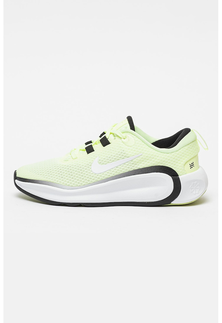 Мрежести обувки Infinity Flow за бягане Nike