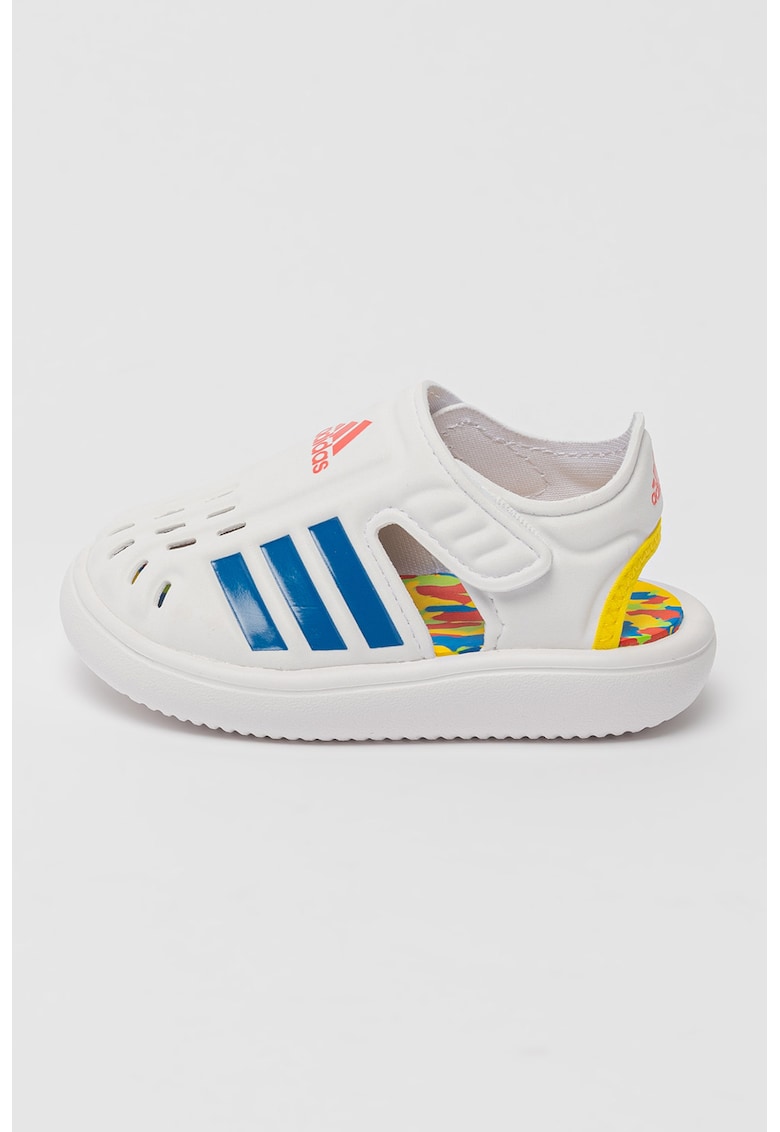 Сандали със затворен връх и контрастно лого adidas Sportswear