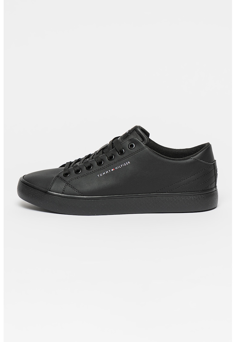 Спортни обувки от кожа и еко кожа Tommy Hilfiger