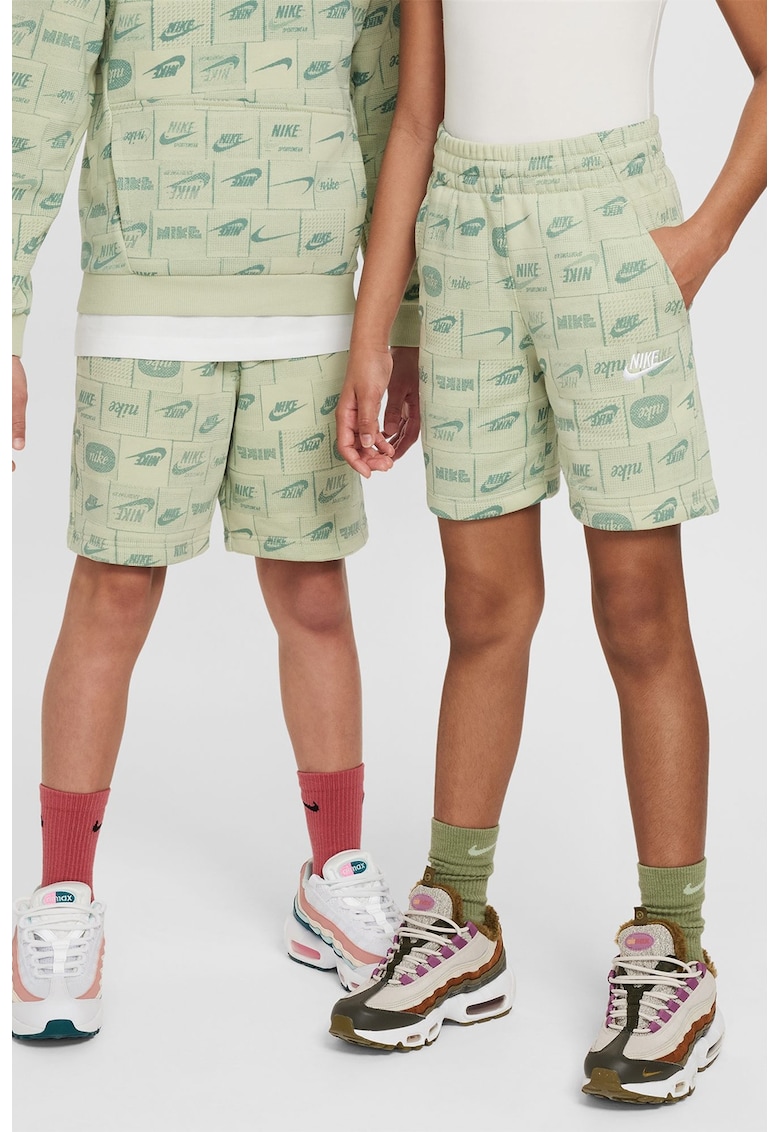 Бермуди с лого Nike