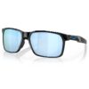 Oakley Квадратни слънчеви очила с плътни стъкла