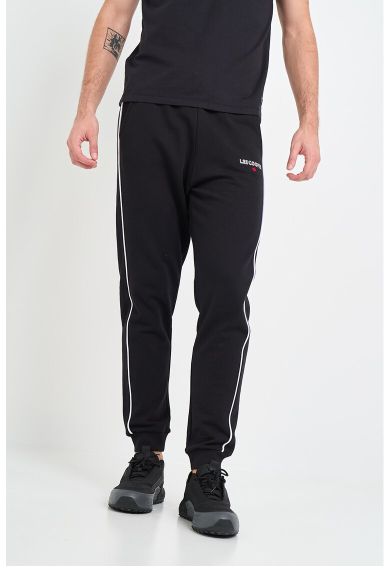 Памучен спортен панталон със скосени джобове Lee Cooper