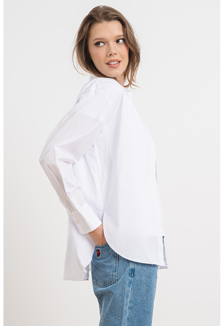 Памучна риза с декоративни камъни на яката DKNY