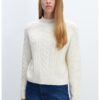 Плетен пуловер с овално деколте LC WAIKIKI
