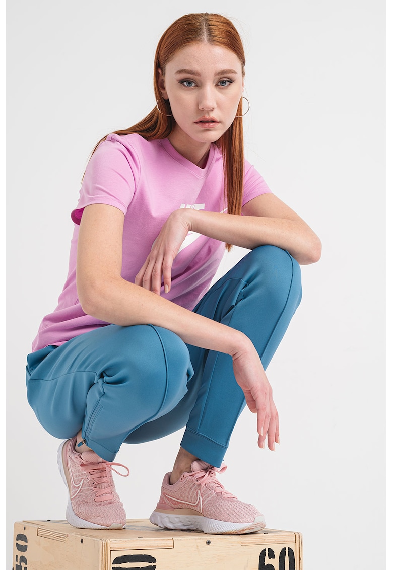 Тениска Sportswear Essentials с лого Nike