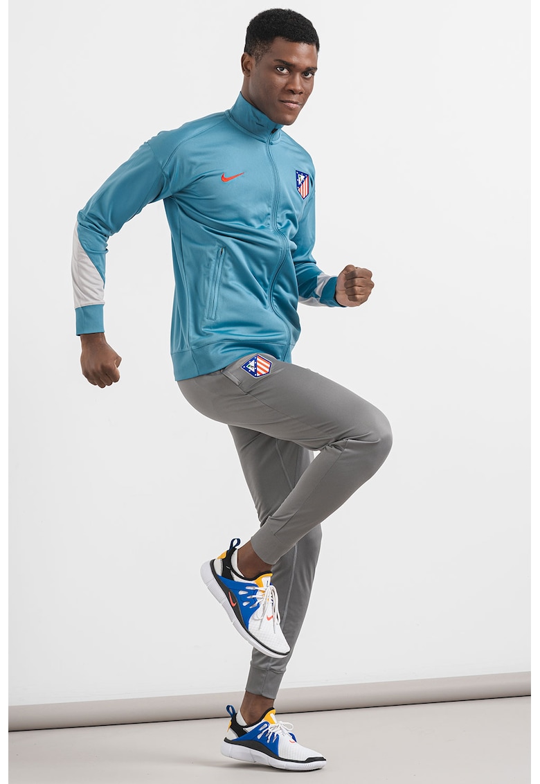 Футболен екип с лого Nike
