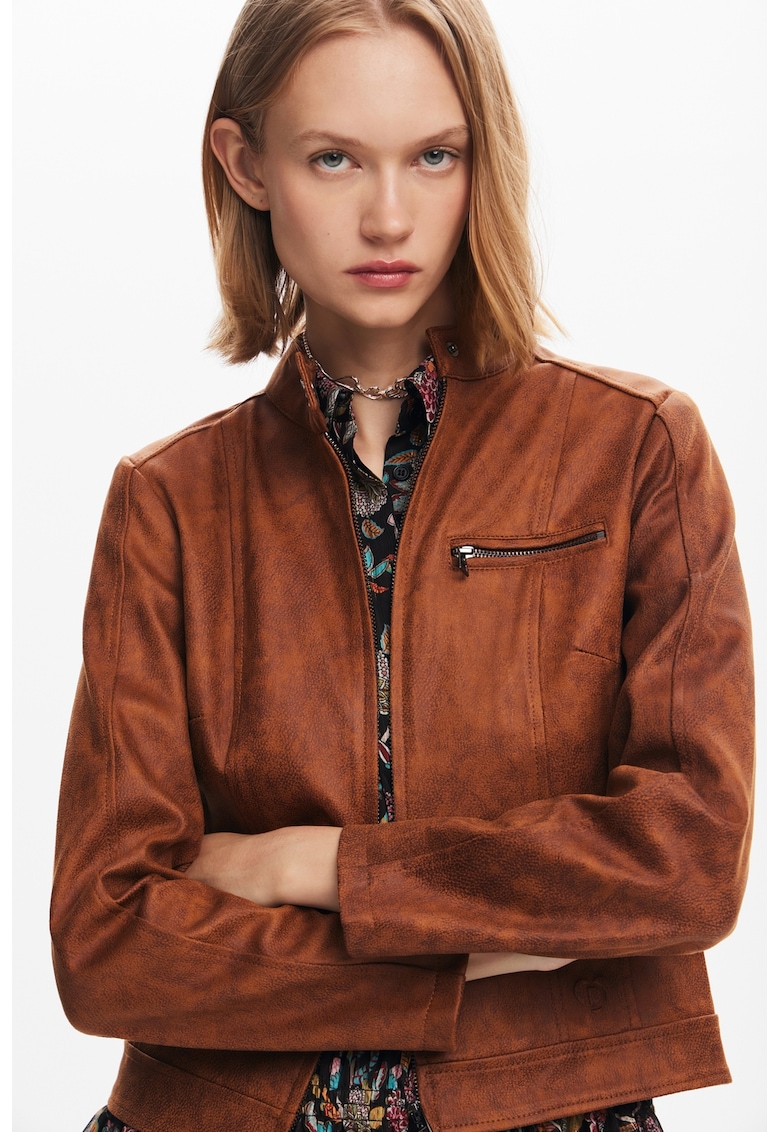 Яке от еко кожа DESIGUAL