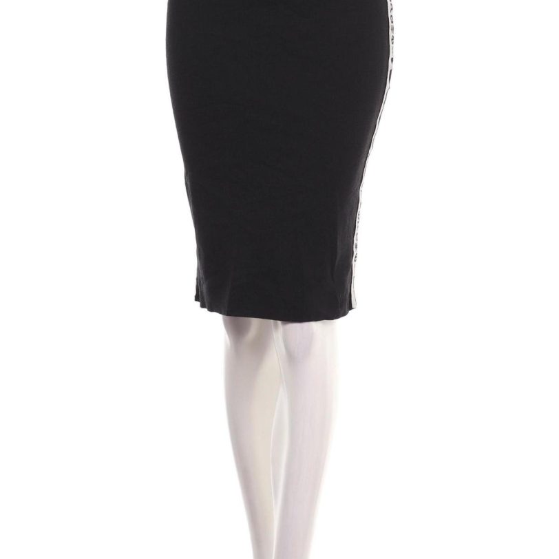 Пола LIZ CLAIBORNE