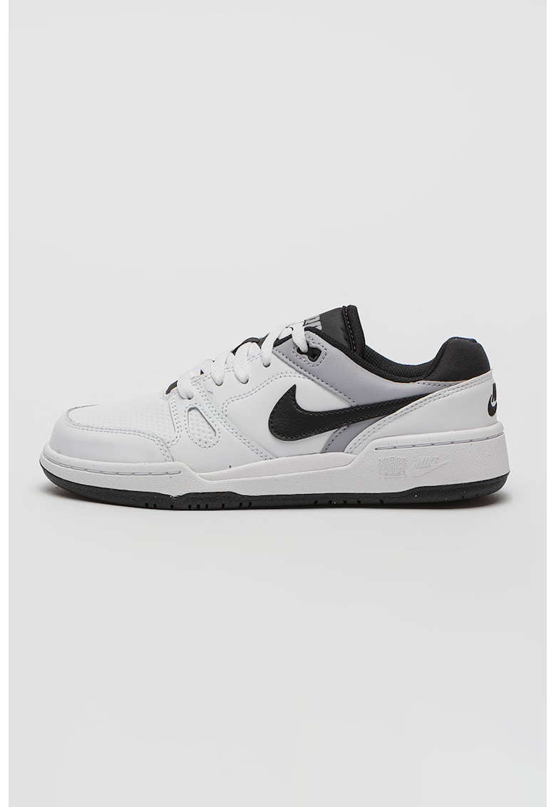 Спортни обувки Full Force от кожа и еко кожа Nike