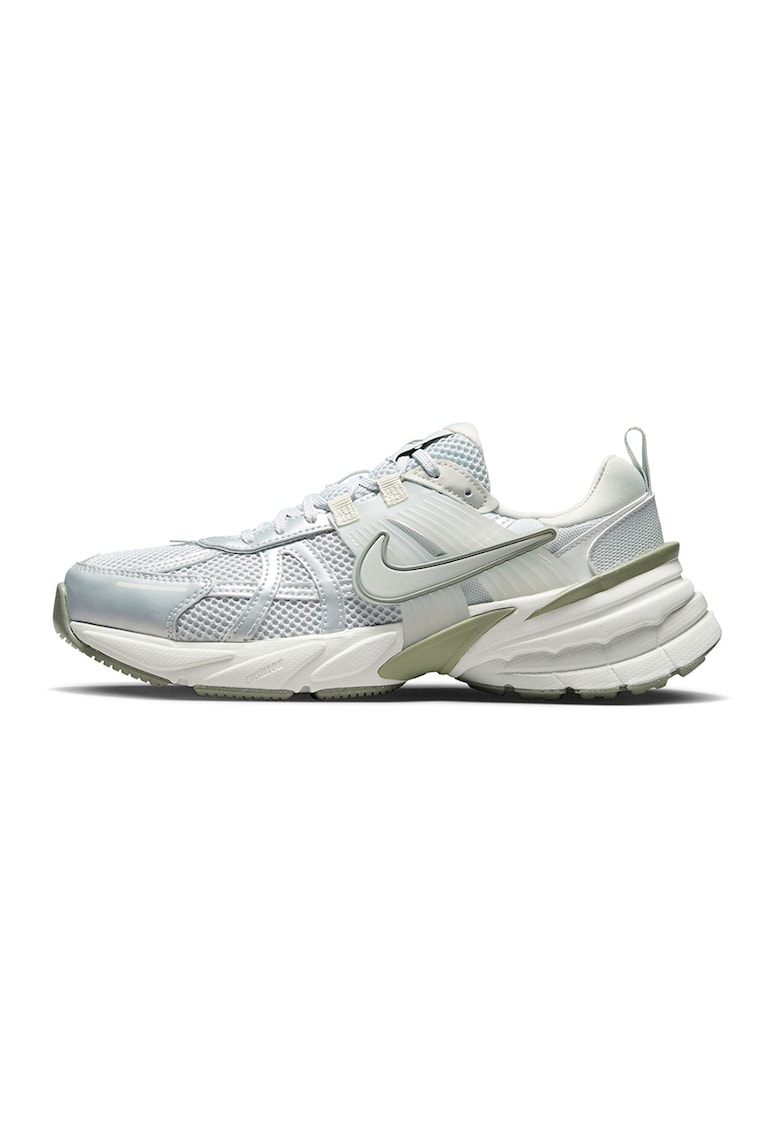 Спортни обувки V2K с мрежа Nike