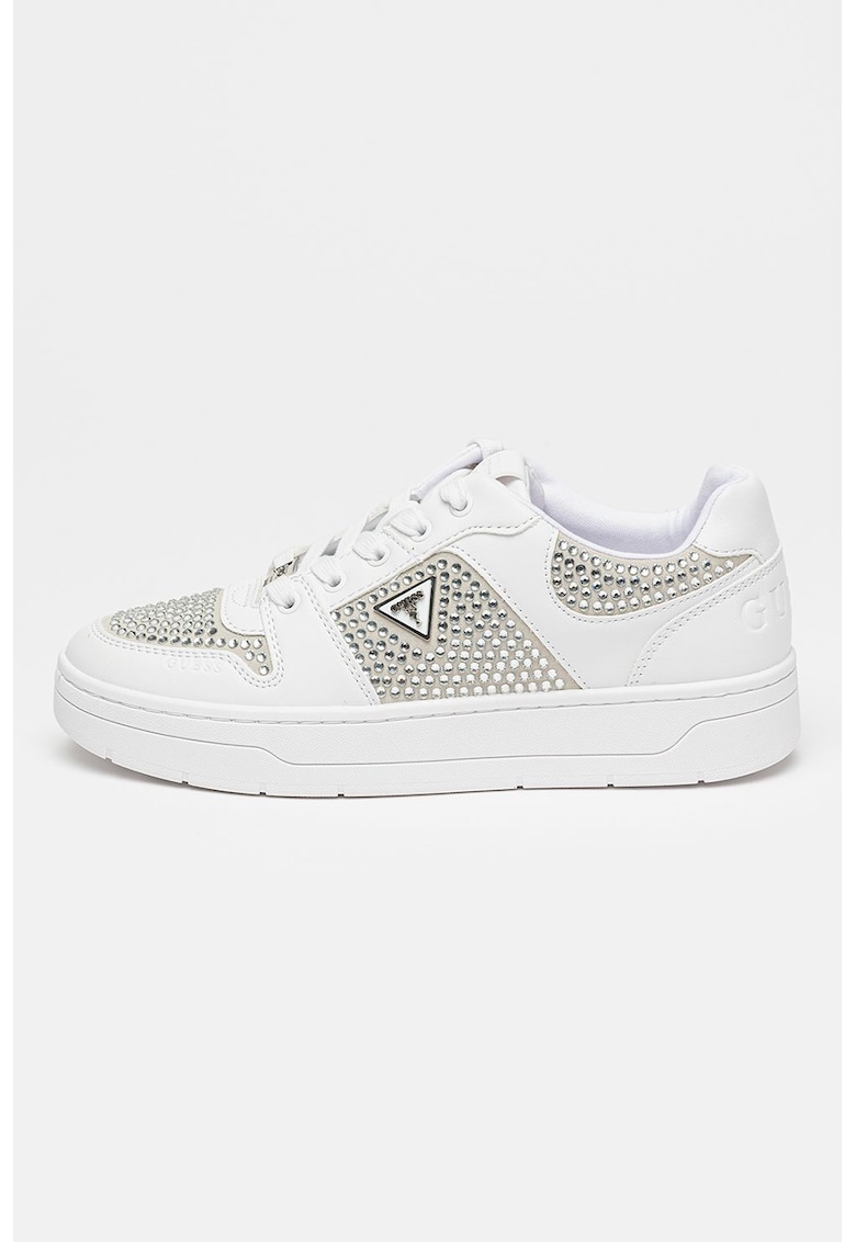 Спортни обувки от еко кожа с декоративни камъни GUESS