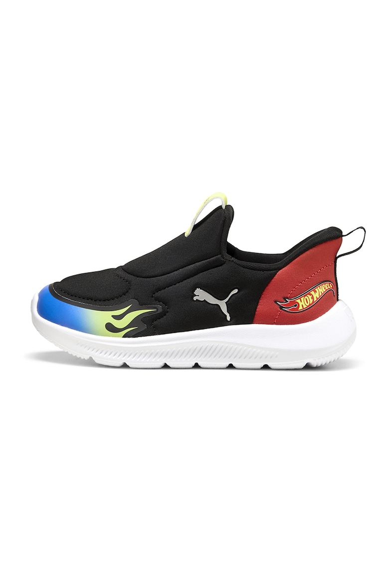 Спортни обувки с лесно обуване и лого Puma