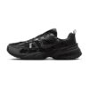 Спортни обувки със светлоотразяващ монограм Nike