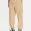 adidas Долнище анцуг adicolor 3-Stripes IZ2490 Бежов Regular Fit за Мъже цена