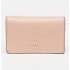 Кожен калъф за карти Camelia с метално лого Furla