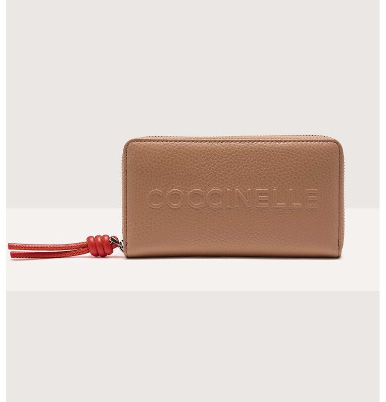 Кожен портфейл с лого COCCINELLE