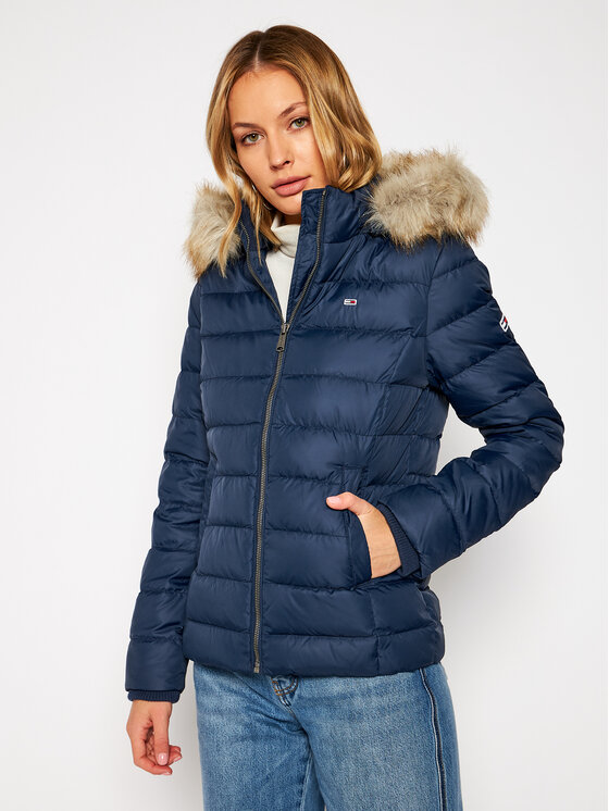 Пухено яке Tommy Jeans за Жени цена