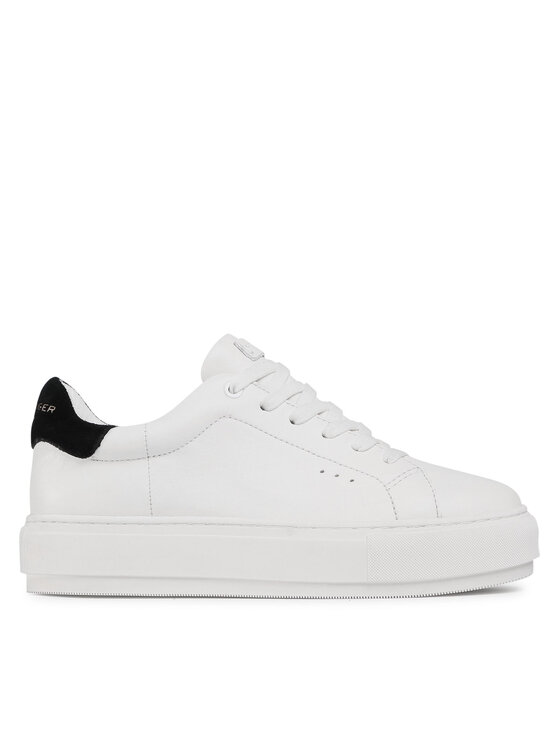 Сникърси Kurt Geiger за Жени цена
