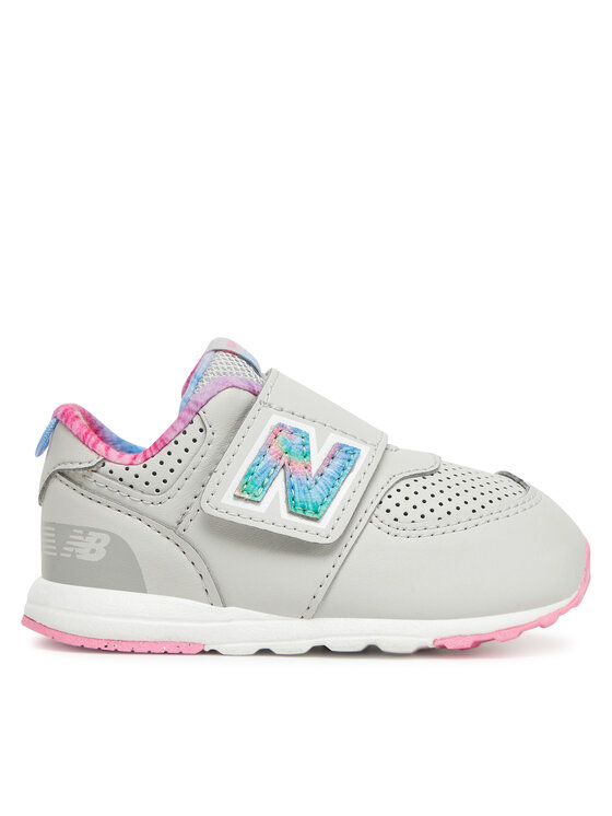 Сникърси New Balance за Момичета цена