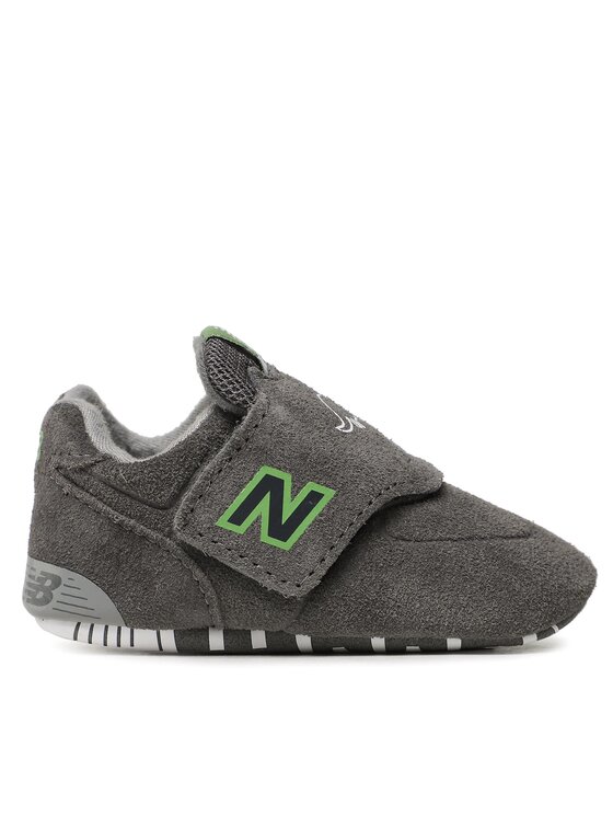 Сникърси New Balance за Момчета цена
