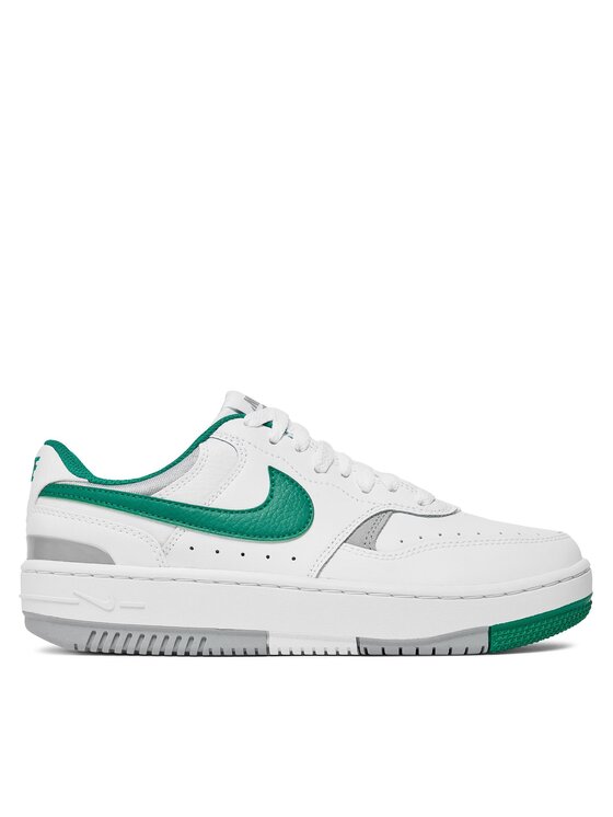 Сникърси Nike за Жени цена