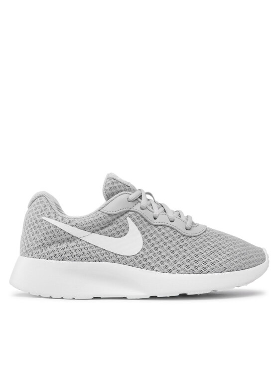 Сникърси Nike за Жени цена