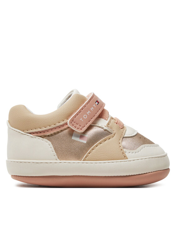 Сникърси Tommy Hilfiger за Момичета цена