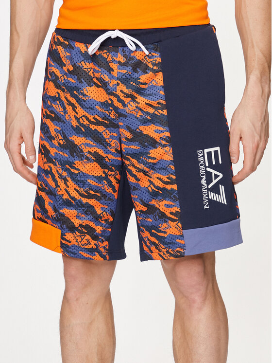 Спортни шорти EA7 Emporio Armani за Мъже цена