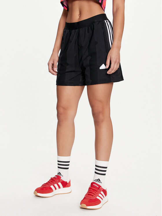 Спортни шорти adidas за Жени цена