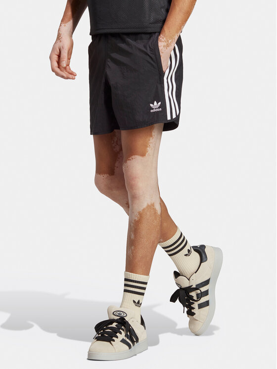 Спортни шорти adidas за Мъже цена