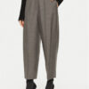 Herskind Текстилни панталони Olsen 5329140 Сив Relaxed Fit за Жени цена