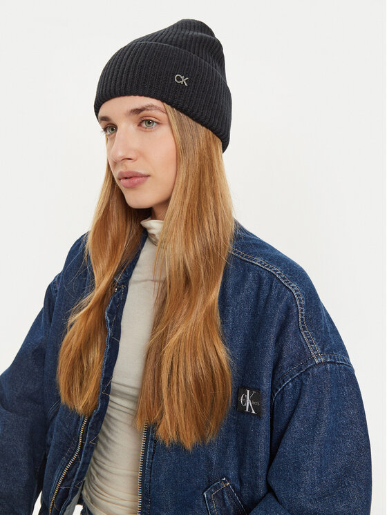 Шапка Calvin Klein за Жени цена