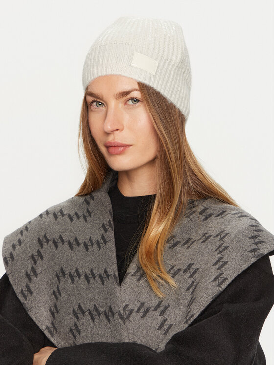 Шапка Guess за Жени цена