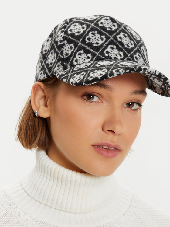 Шапка с козирка Guess за Жени цена