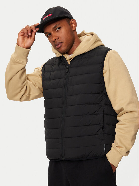 Шапка с козирка Quiksilver за Мъже цена