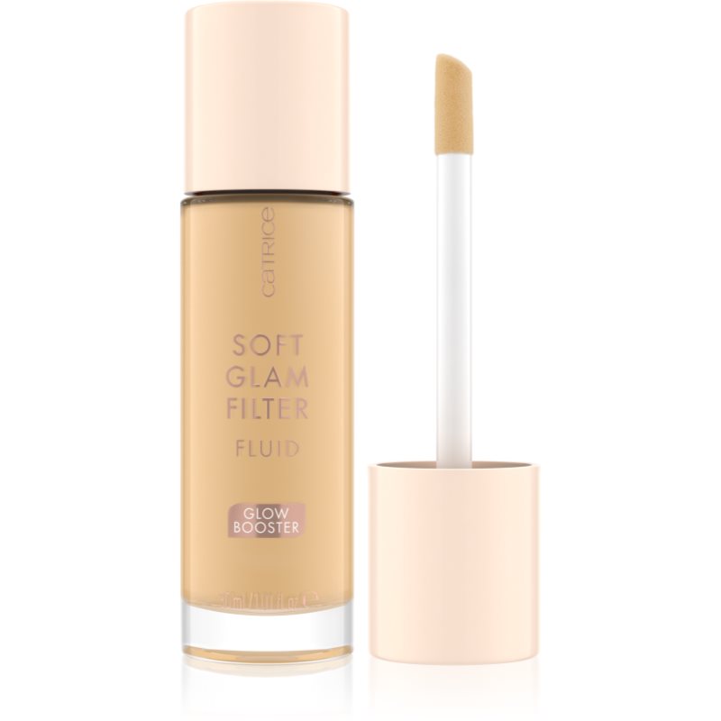 Catrice Soft Glam Filter озаряващ тониращ флуид цвят 020 - Light - Medium 30 мл. на ниска цена