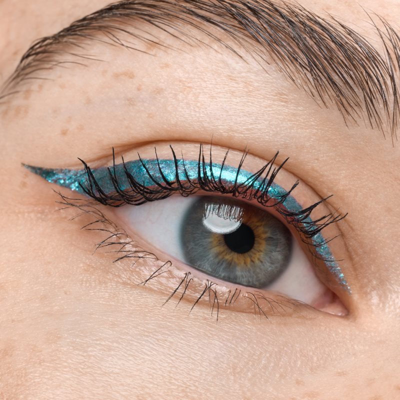 Catrice Space Glam течни очни линии с блясък цвят 030 Cosmic Chrome 1.4 мл. на ниска цена