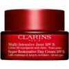 Clarins Super Restorative Day Cream SPF 15 дневен крем за всички типове кожа на лицето SPF 15 50 мл.