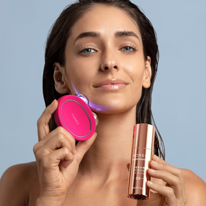 FOREO BEAR™ 2 микротоков тонизиращ уред за лице Fuchsia 1 бр. на ниска цена