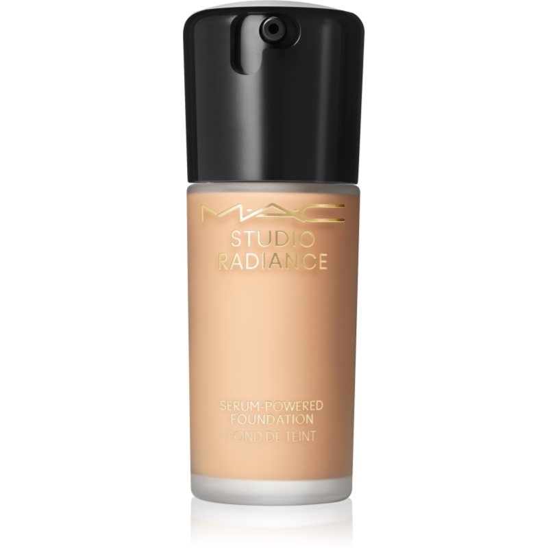 MAC Cosmetics Studio Radiance Serum-Powered Foundation хидратиращ фон дьо тен цвят NW20 30 мл.