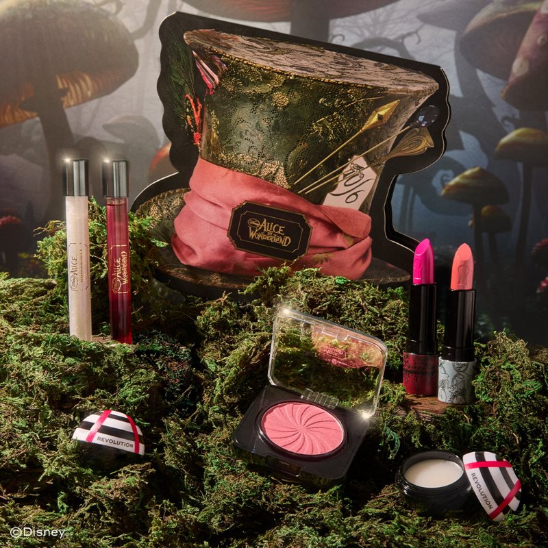 Makeup Revolution X Alice in Wonderland комплект за устни цвят 1 бр. на ниска цена