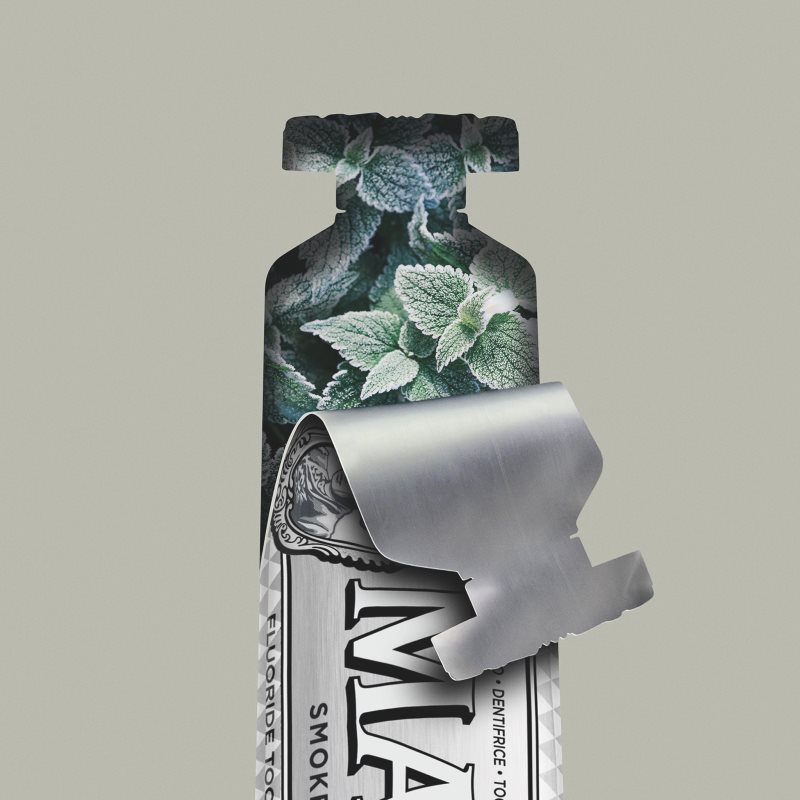 Marvis Whitening Smokers Mint избелваща паста за зъби за пушачи вкус Mint 85 мл. на ниска цена