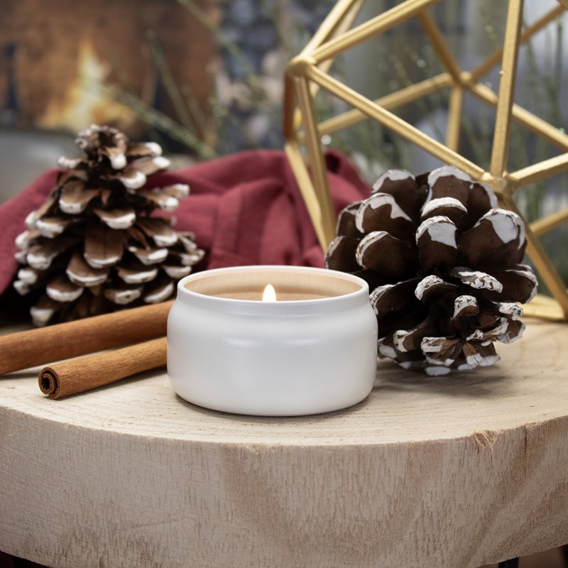 Milkhouse Candle Co. Creamery Cinnamon Fireside ароматна свещ Sampler Tin 42 гр. на ниска цена