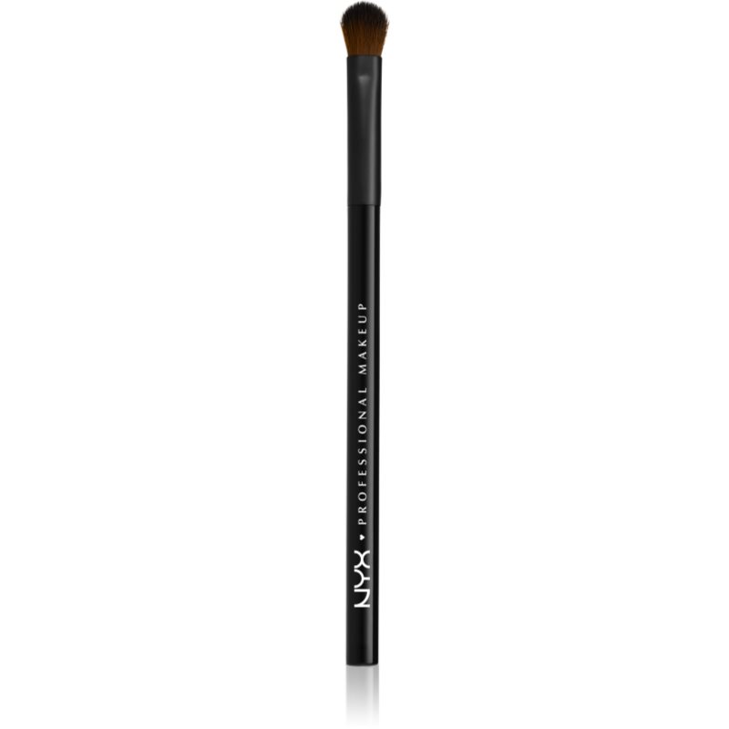 NYX Professional Makeup Pro Brush четка за сенки и преходи между нюансите черен 1 бр.